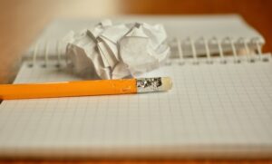 sapne mein pen pencil dekhna